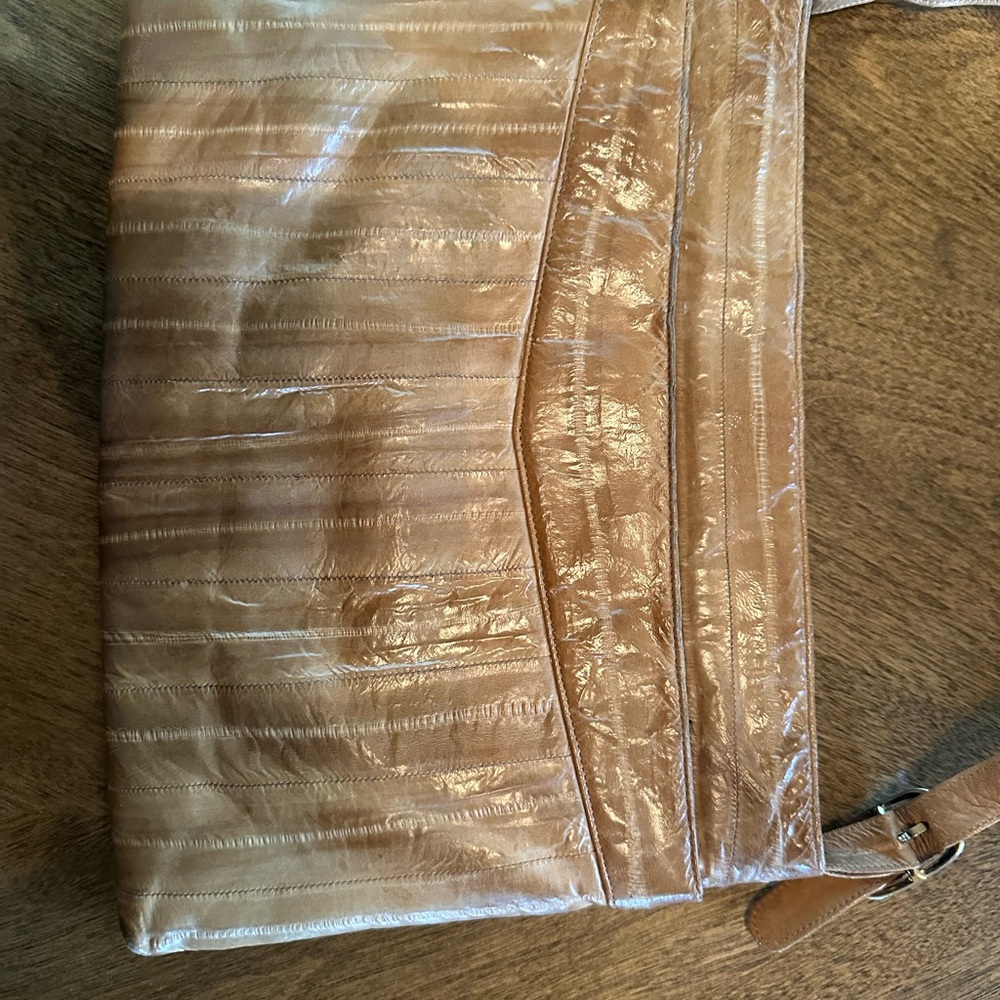 Eel skin Tan Shoulder Bag